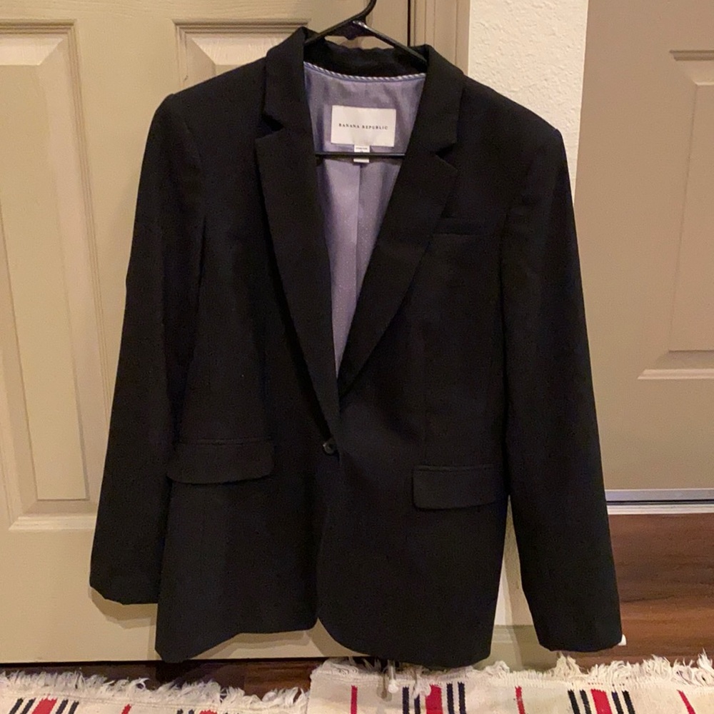 Banana Republic black blazer